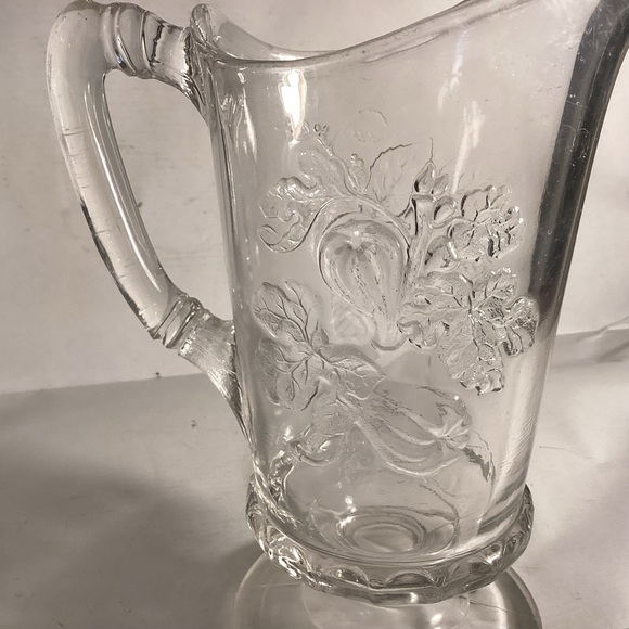 Early American pattern glass pitcher Cherry and Fig. - Picture 4 of 7